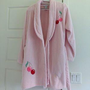 Jaclyn Intimates,New Robe